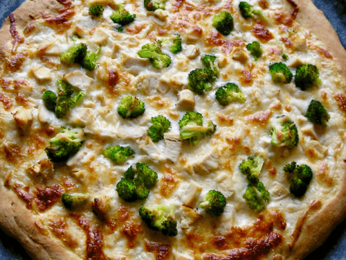 Chicken Alfredo Pizza